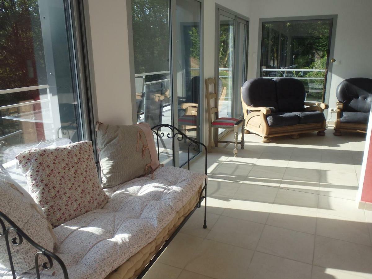 Villa Cora Venez Neuve Avec Spa Saint-Bresson Exterior foto